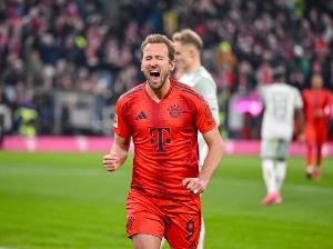 凯恩就今年了！拜仁去年22轮落后不败药厂8分，今年22轮后8分领跑