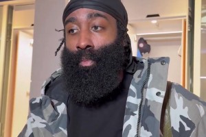 哈登谈得分超越大梦：他是我敬仰的人，曾想效仿他为休城带来一切