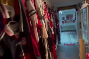 太豪华了！这一定是拜仁球迷梦寐以求的家装吧！