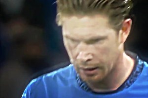 曼城球迷：他可能，也在怀念曾经那无所不能的自己吧！