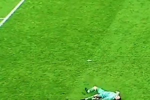 这种情况下你会选择射门吗？