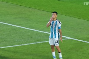 C罗这脚抽射看哭！皇马欧冠生死战谁能C？