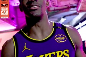 U20国足场边的片段，教练强调做好防守