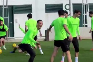 安东尼恍然大悟：转圈原来这么沙雕？