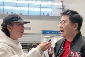 蓉城失利，赛后球迷采访：“我们球队的防守太糟糕了！”