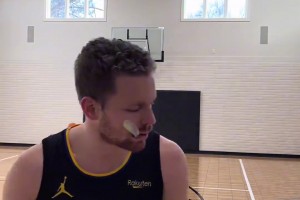 且看鲁尼选择，姆巴佩胜过自己，梅罗之间选择梅西