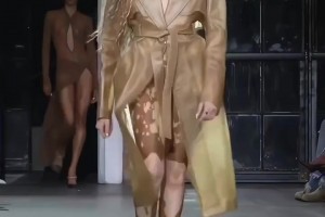 当最好的队友变成了对手！球迷：江湖再见，唯有相视一笑！