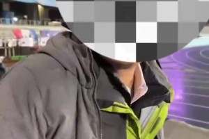 两位上海球迷在日本用长宁雅言对骂，最后苏北人躺枪