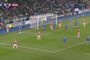 可惜了！埃里克森迎球兜射远角完美弧线击中立柱！