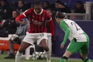 这远射也太离谱了吧！曼城球迷：多想回到，那个夏天！