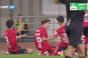 这年轻人！成都蓉城B队球员们用两脚世界波助球队获胜