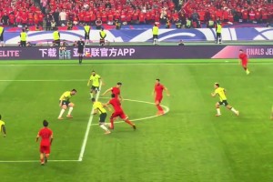 实拍塞鸟威胁射门，网友：国安本赛季的进攻套路已现端倪