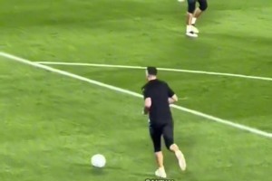 大马丁赛前热身再现魔性舞蹈