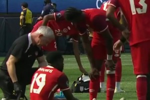 拜仁实惨！阿方索续约不到2个月赛季报销&于帕伤缺数周