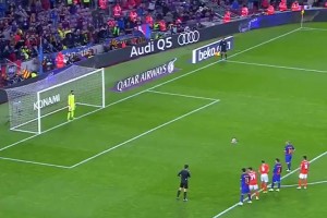 队友比本尊开心多了当马斯切拉诺打入巴萨生涯唯一进球