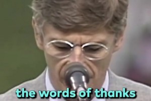 还挺标准！温格在名古屋时讲日语：米娜桑，阿里嘎多