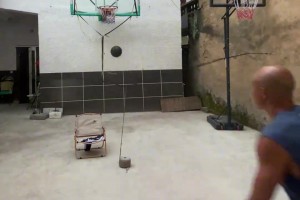 申花全队于今日抵达下榻酒店，球队明天将迎战中超升班马云南玉昆