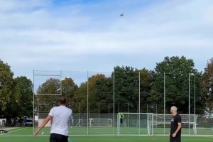 瞄近打远！除了没拿冠军，凯恩是那么无敌